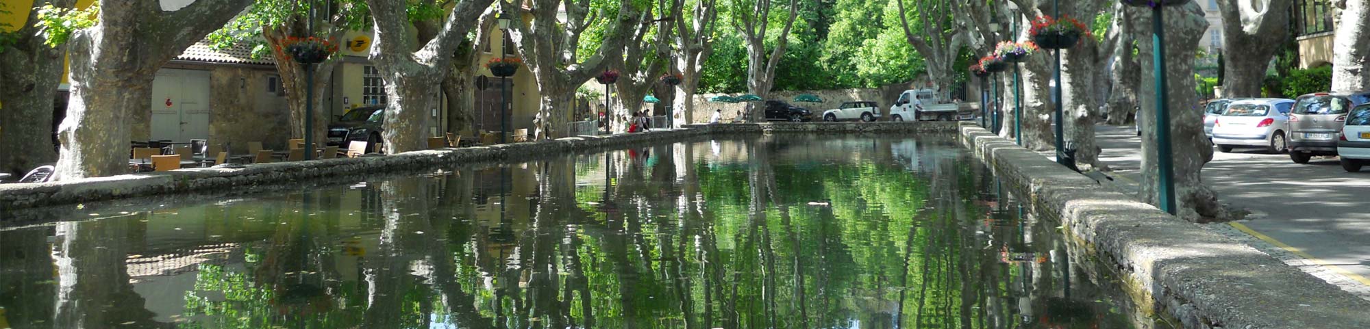 Centre village de Cucuron