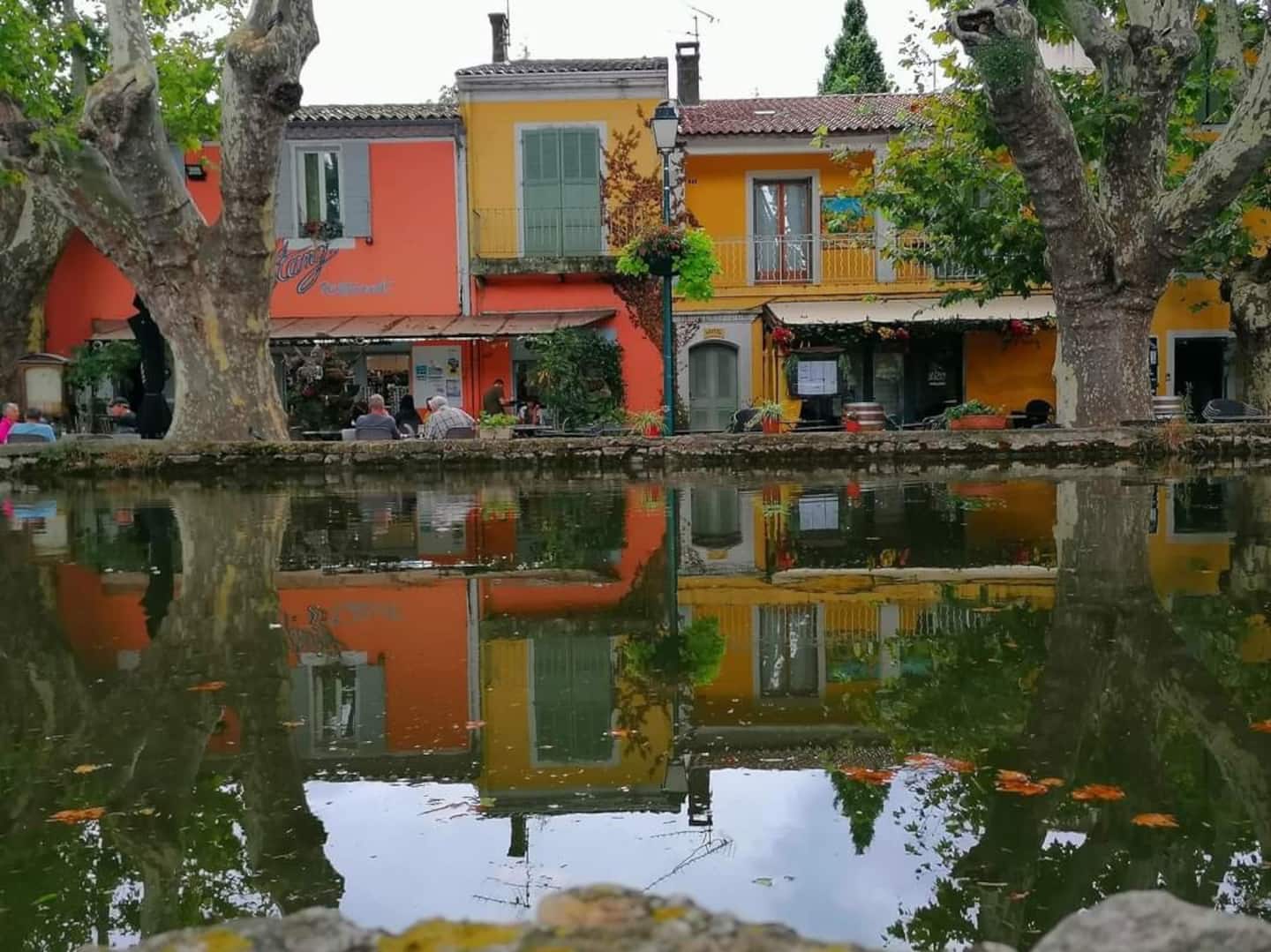 place-village-cucuron-1