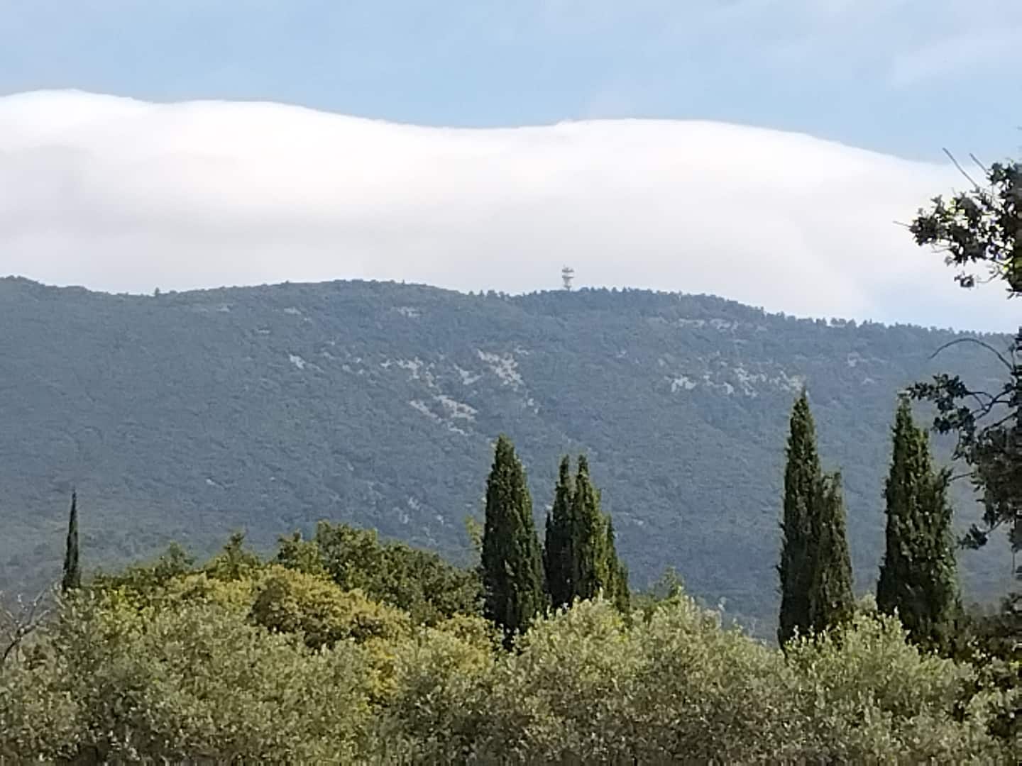 vue-luberon-cucuron-1